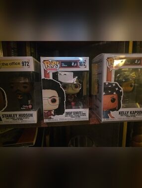 Funko Pop! The Office Kelly Kapoor , Dwight And Stanley